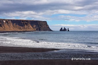 Reynisdrangar's rocks - Iceland