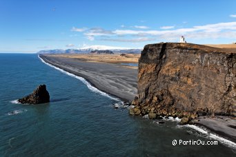 Dyrhlaey Lighthouse - Iceland