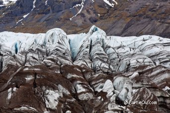 Glacier of Svinafellsjkull - Iceland
