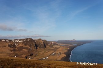 Point view from the hight of Reynisfjall's cliffs - Iceland