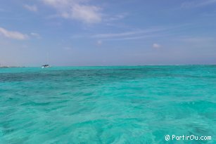 Lagoon in front of Caye Caulker Island - Belize