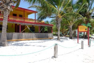 Accomodation at "Banana Cabana" on Caye Caulker - Belize