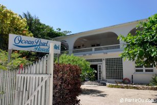 Accomodation at "Ocean Pearl Hotel Royal" at Caye Caulker - Belize