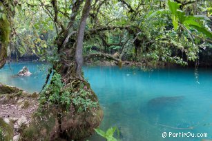 Lanquin river - Guatemala