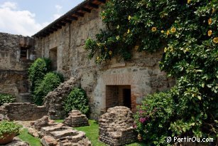 Casa Santo Domingo - Antigua - Guatemala