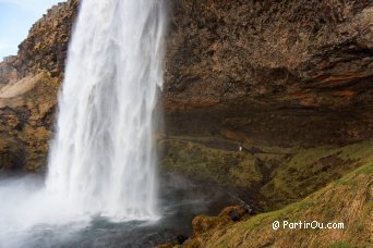 Seljalandsfoss - Iceland