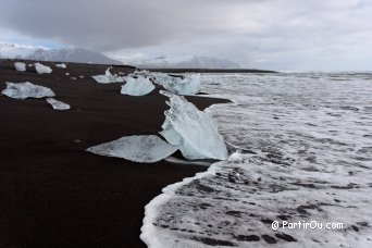 Icebergs remains at Jkulsrln - Iceland