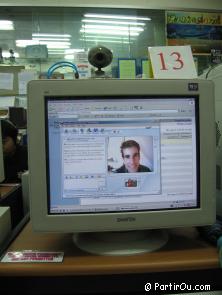 in Thailand, web communication on MSN Messenger